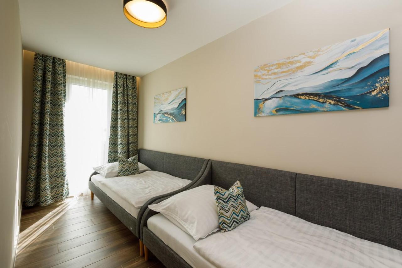Royal Cafe Apartman Keszthely Eksteriør bilde