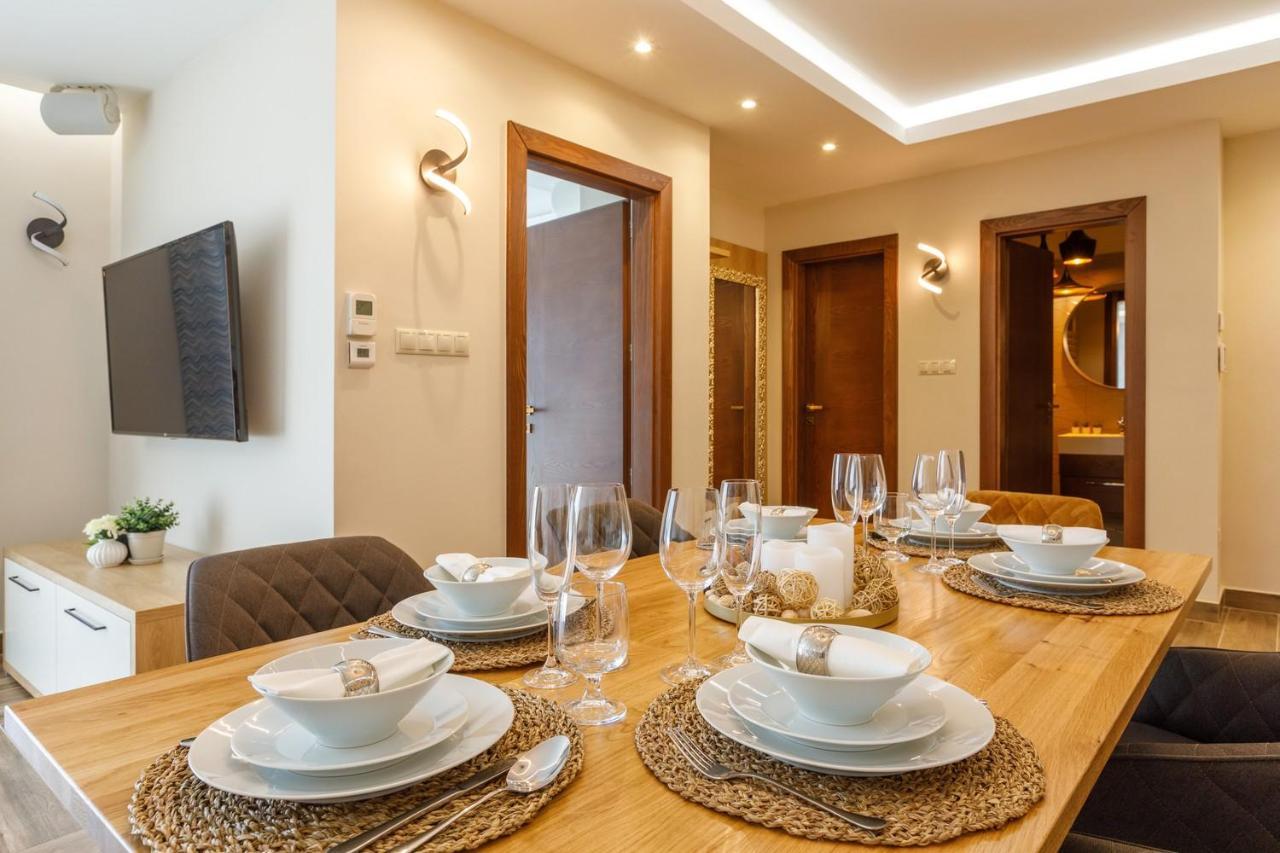 Royal Cafe Apartman Keszthely Eksteriør bilde